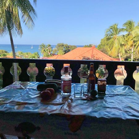 Case Coco A Sainte Anne Avec Wifi Vue Mer Exteriör bild
