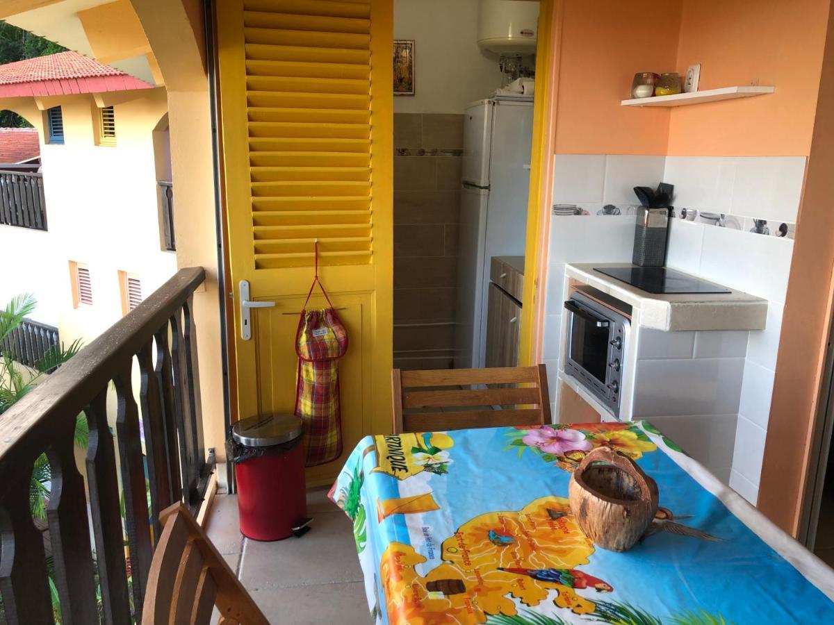 Case Coco A Sainte Anne Avec Wifi Vue Mer Exteriör bild