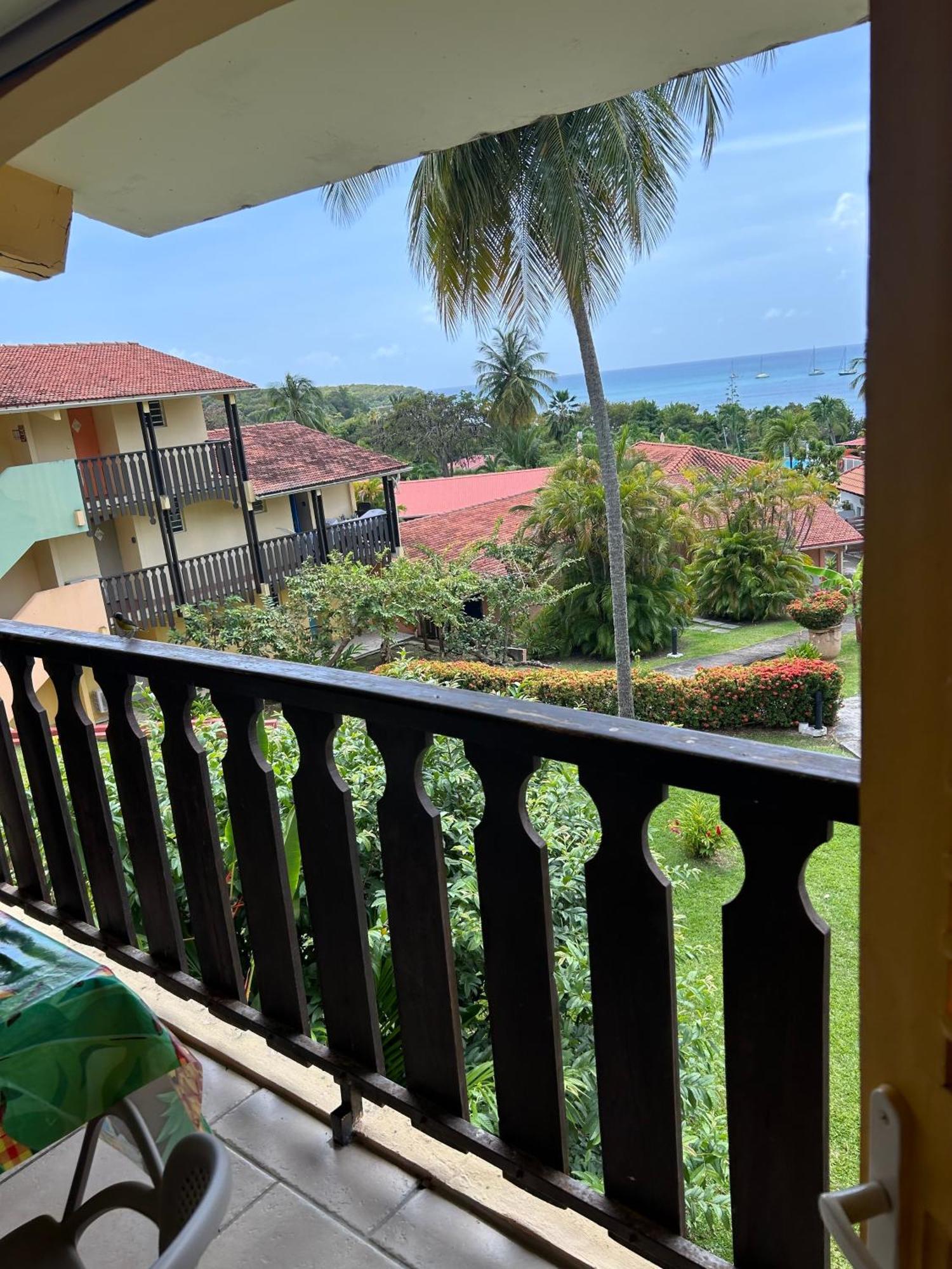 Case Coco A Sainte Anne Avec Wifi Vue Mer Exteriör bild